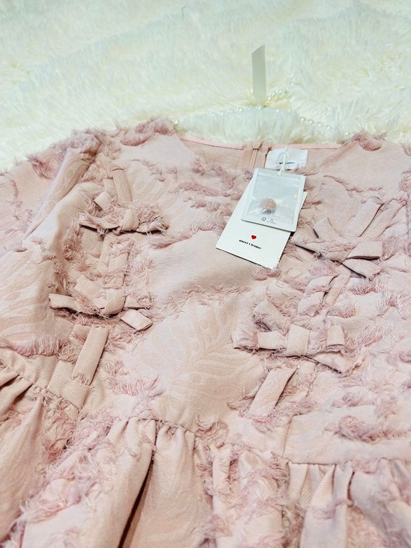 新品タグ付】merry jenny リボンフリンジジャガードチュニック ピンク