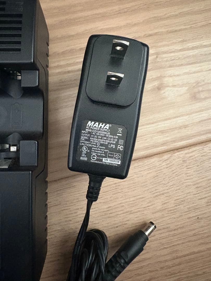 ②ミニ四駆 POWEREX パワーレックス MH-C9000 充電器