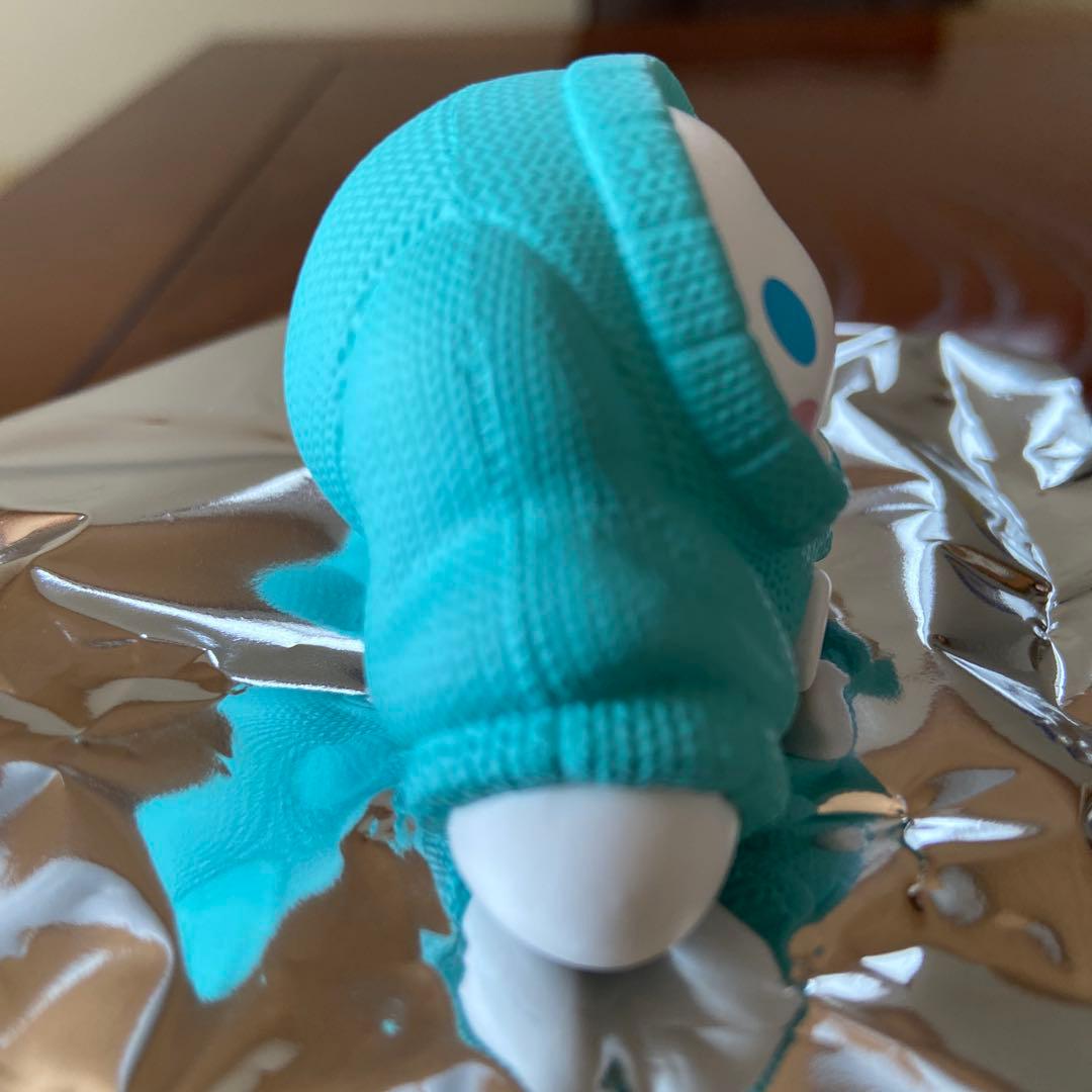 サンリオキャラクターズ シナモンロール おきがえちゅう シークレット