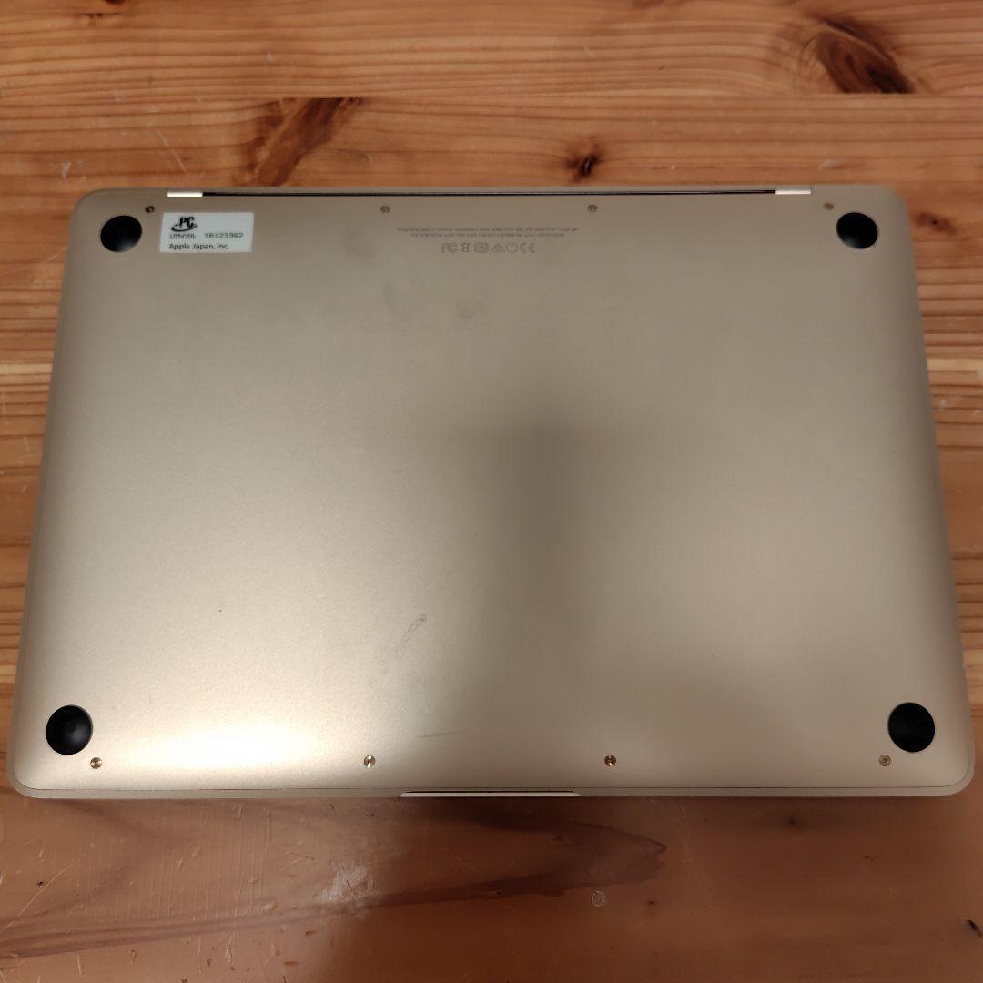 MacBook 12インチ 2015 US配列 メモリ8GB HDD256GB - メルカリ