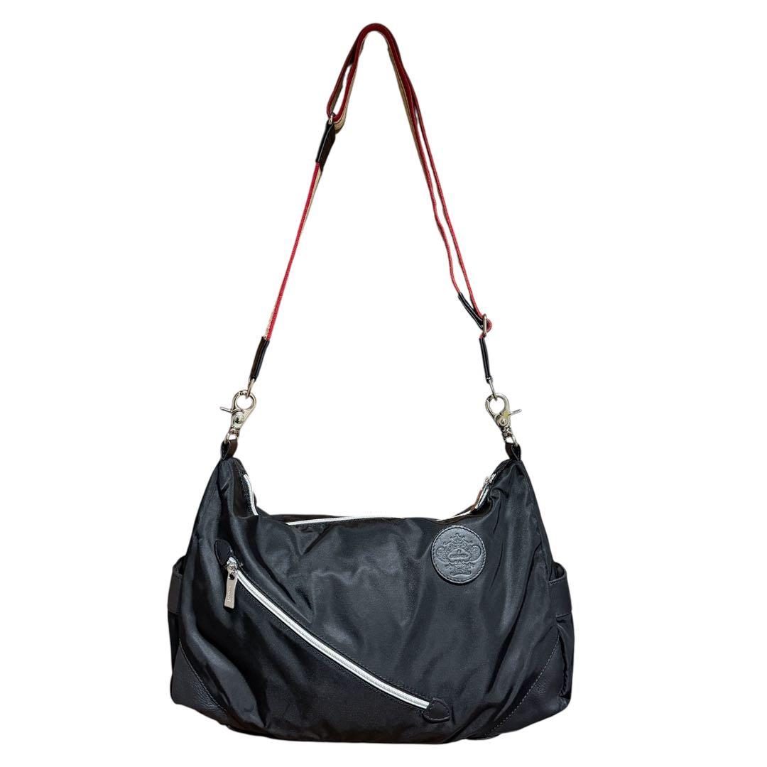 極美品 オロビアンコ シルベストラ ショルダーバッグ ナイロン