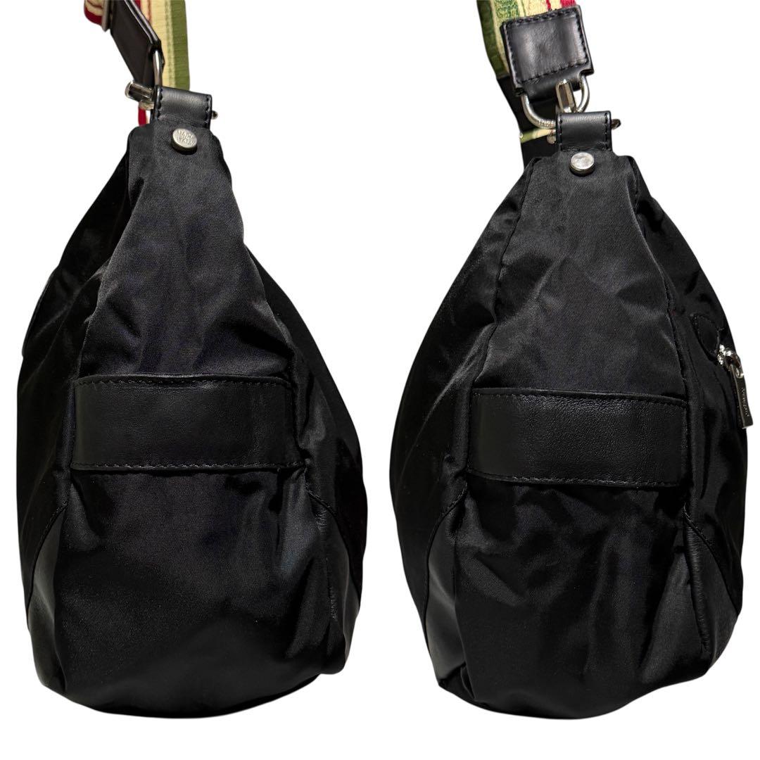 極美品 オロビアンコ シルベストラ ショルダーバッグ ナイロン