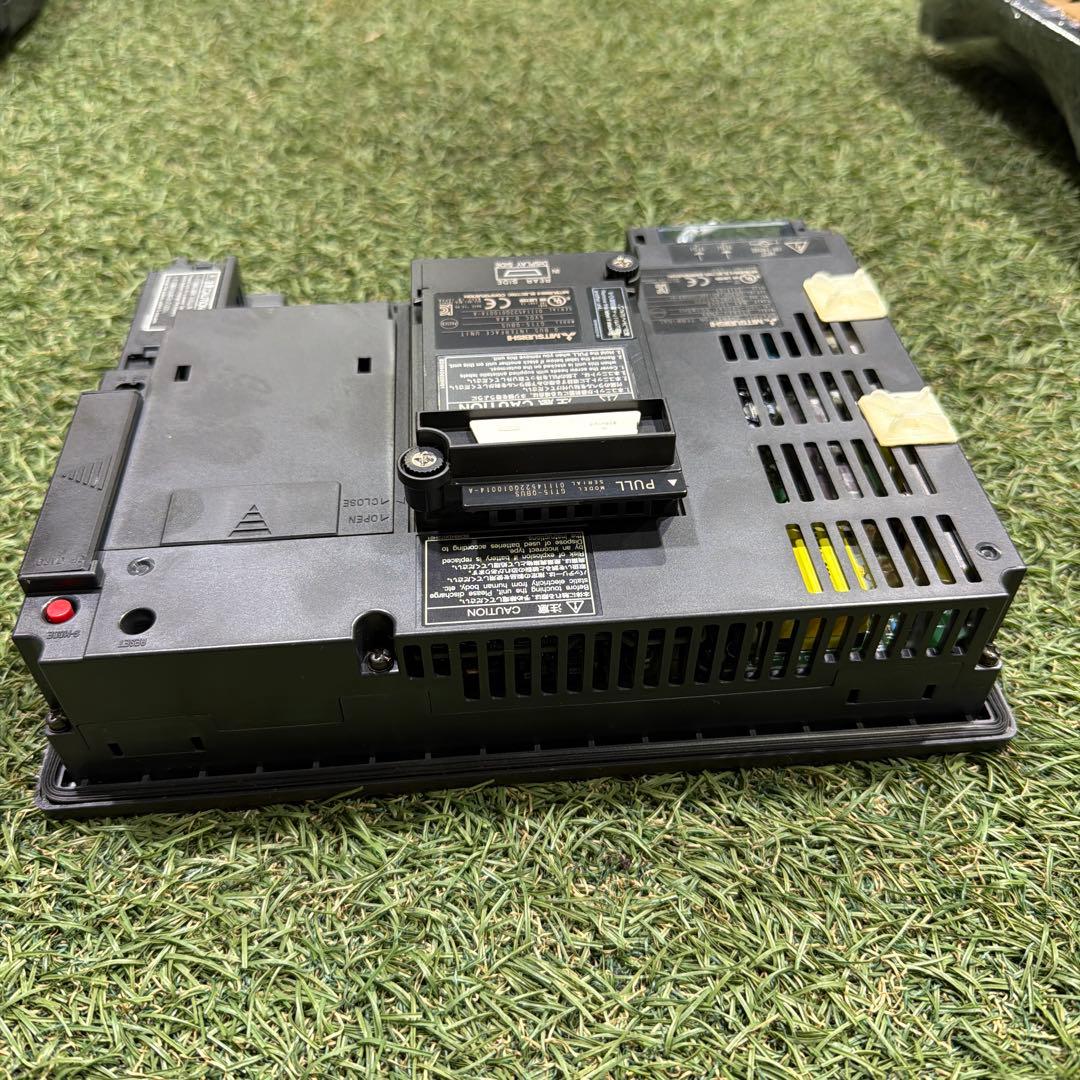 MITSUBISHI パネル GT1662-VNBA / GT15-QBUS