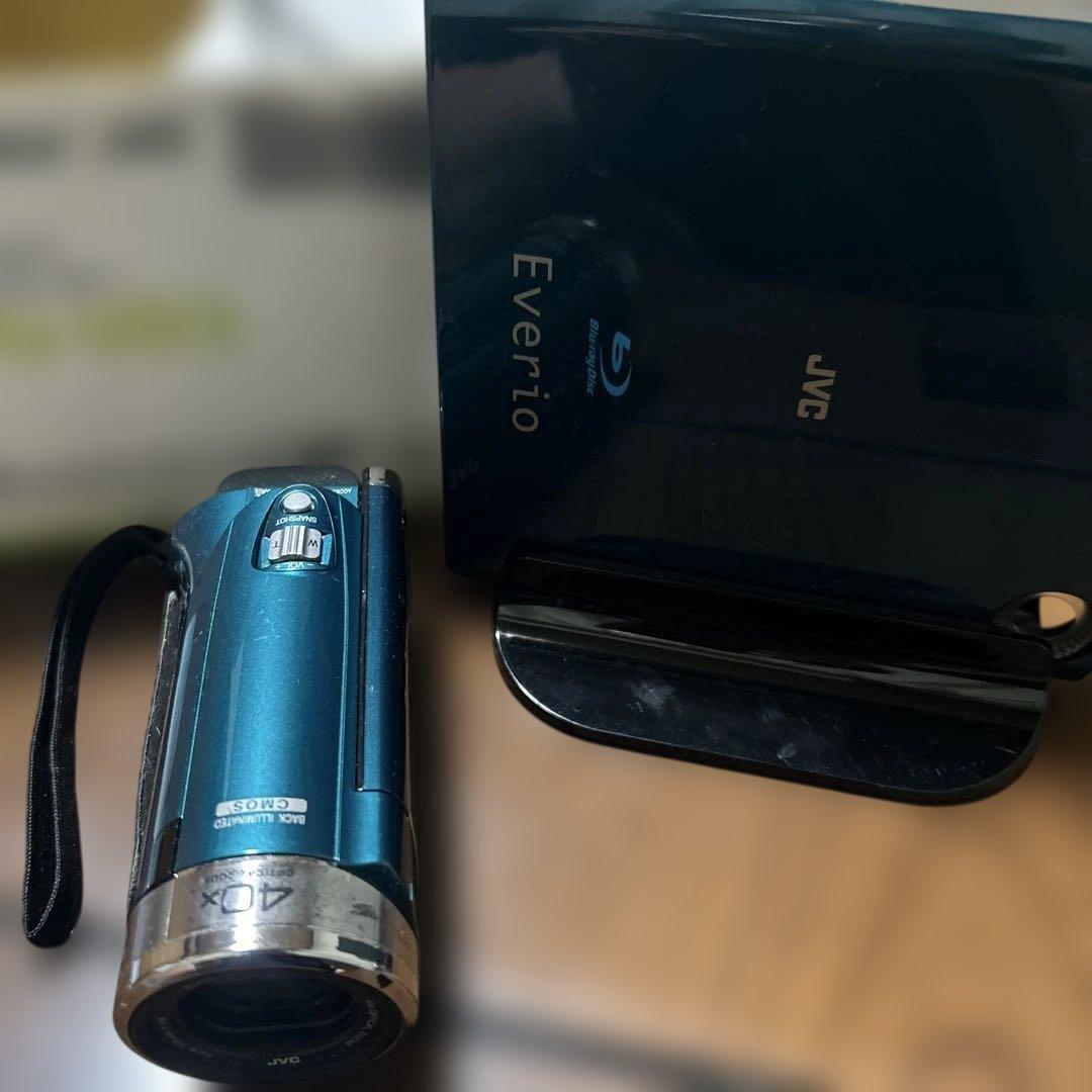 Everio ビデオカメラ BDライターセット ビクター、ビデオカメラ「Everio」専用BDライター - 価格.com