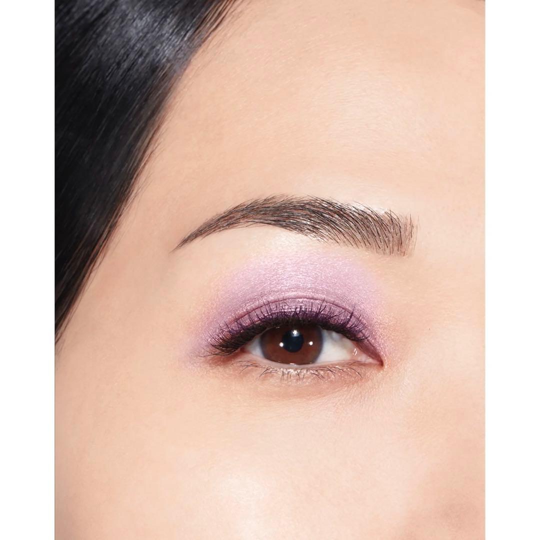 CHANEL アイシャドウ オンブルエサンシエル 250 モーヴシュクレ 限定品