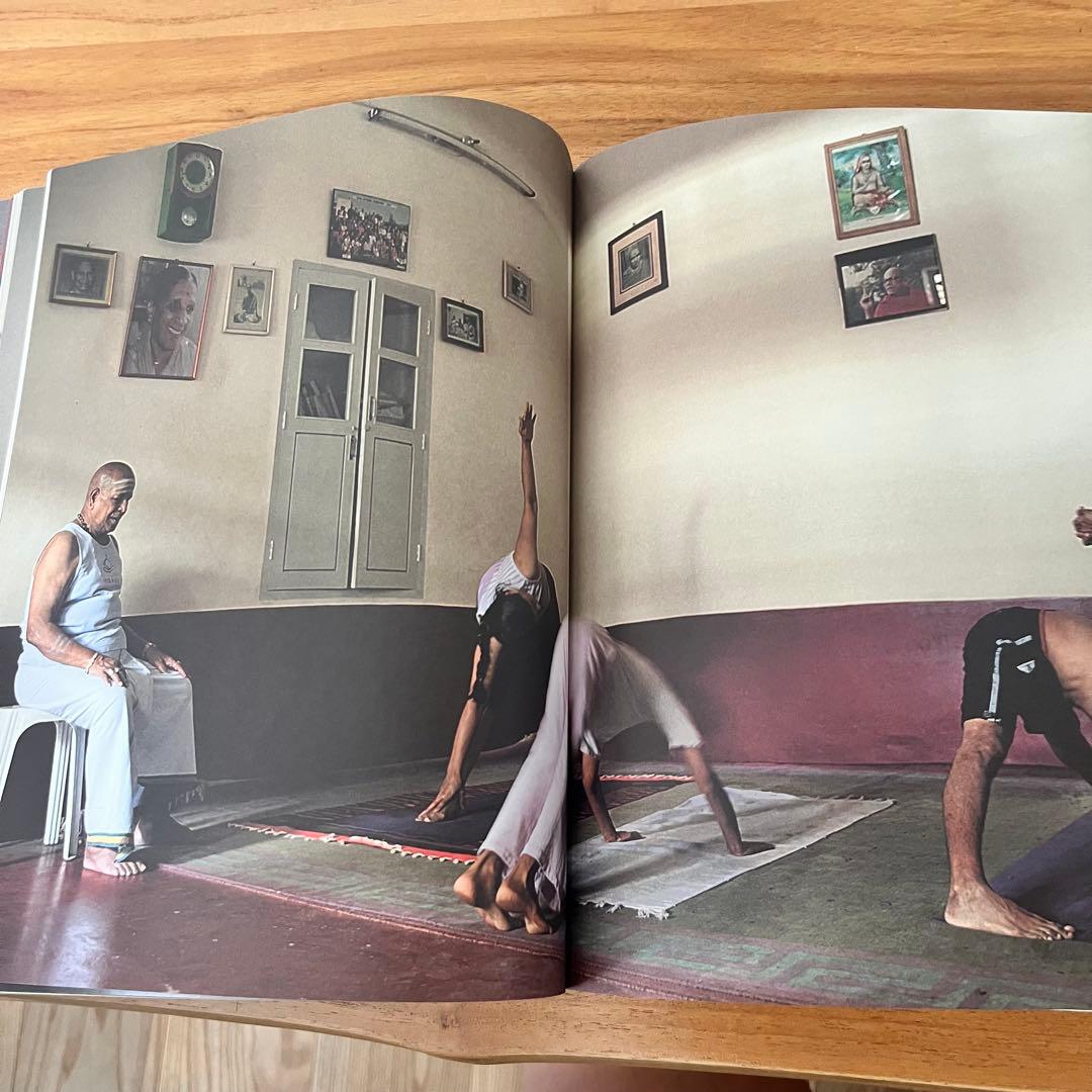 MYSORE STYLE 写真集 アシュタンガヨガ AshtangaYoga - メルカリ