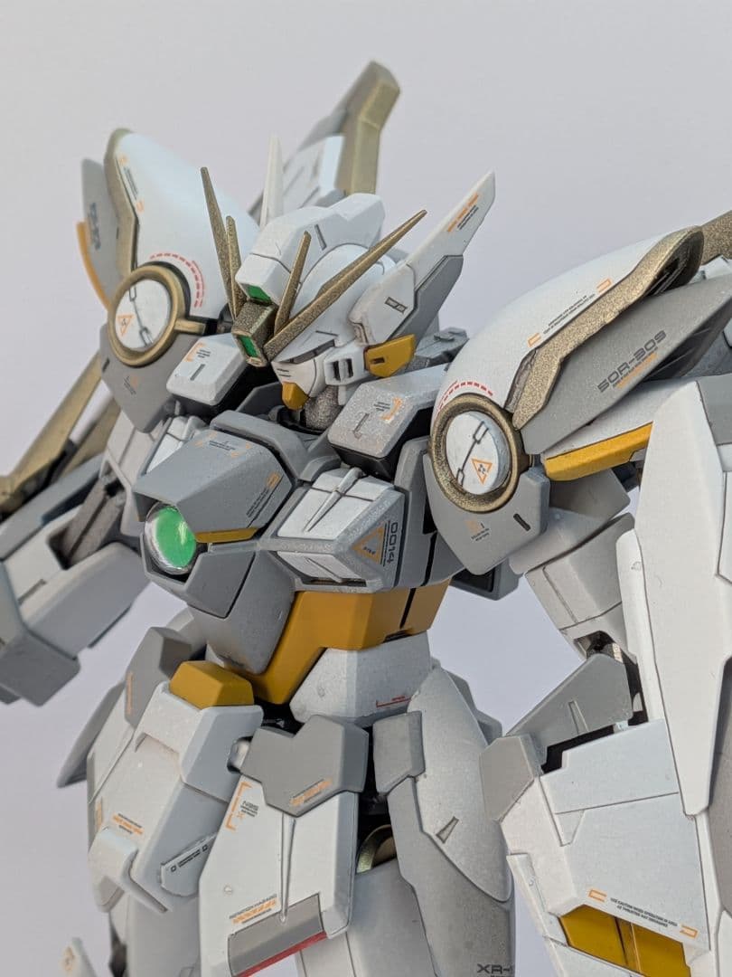 MG ウイング ガンダム Ver.Ka 改修、全塗装、完成品 - メルカリ