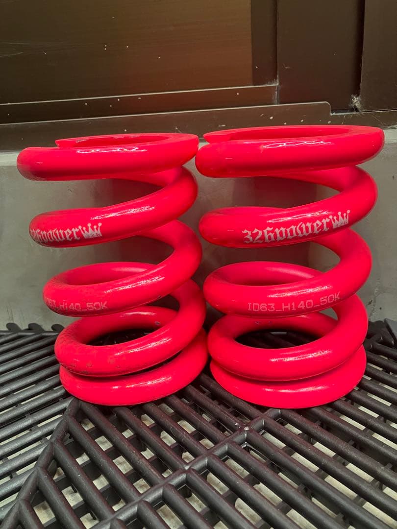 326パワー 直巻バネ ID62.63 H140 50K チャラバネ・ID63（62-63兼用）-H140 商品詳細 広島県東広島市西条町の