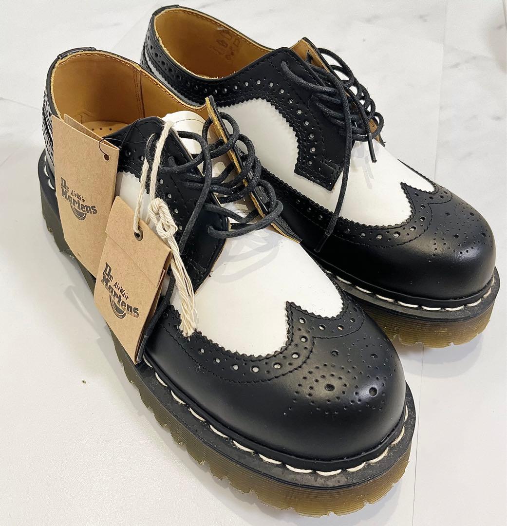 新品未使用】Dr.Martens ドクターマーチン 白黒 バイカラー UK6 - メルカリ