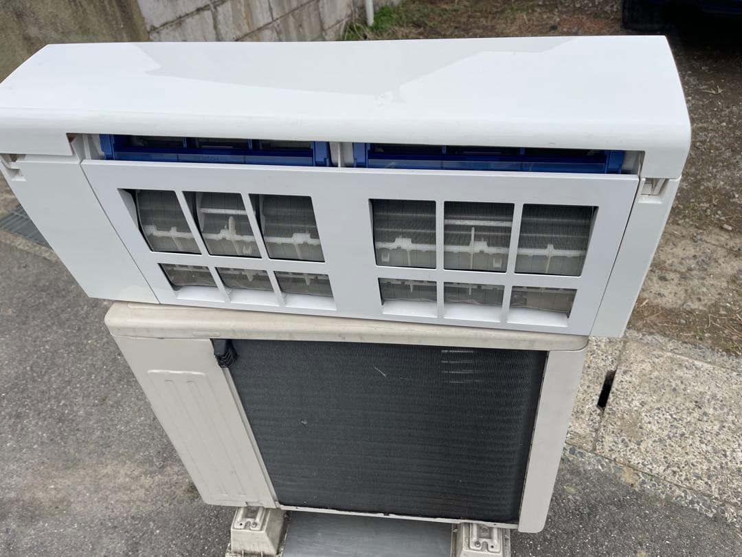 2018年製 富士通ゼネラル ルームエアコン AS-R22H-W - メルカリ