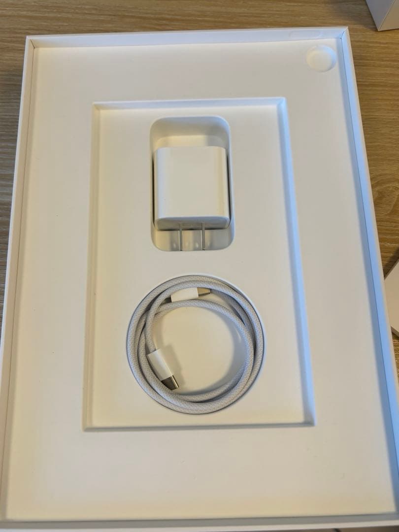 iPad Air 第4世代 ローズピンク 64GB 箱/充電器、ケーブル付き - メルカリ