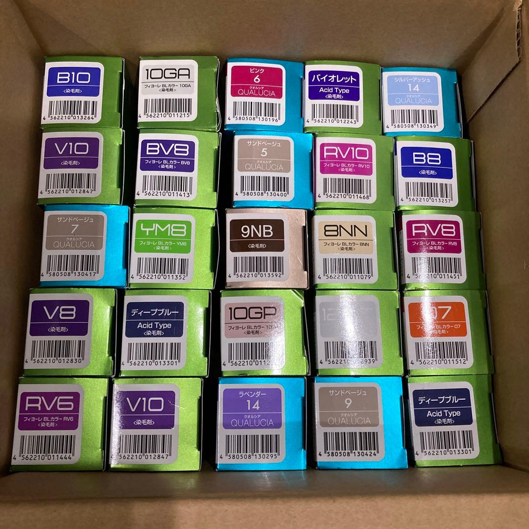 フィヨーレカラー剤 - メルカリ