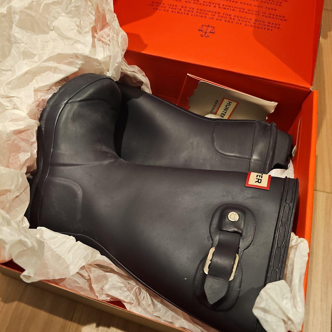 HUNTER ネイビー バックル付き長靴☆子供用☆UK10 - メルカリ