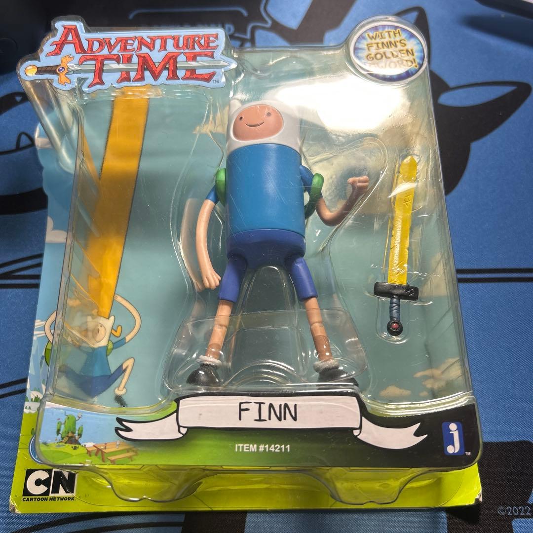 アドベンチャータイム　ADVENTURE TIME フィン　FINN フィギュア Amazon.com: Adventure TIME Jake & FINN Statue : Toys & Games