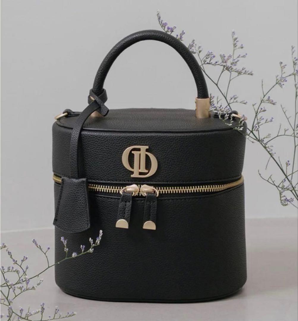 新品未開封 Darich ダーリッチ Dモチーフバニティバッグ ブラック