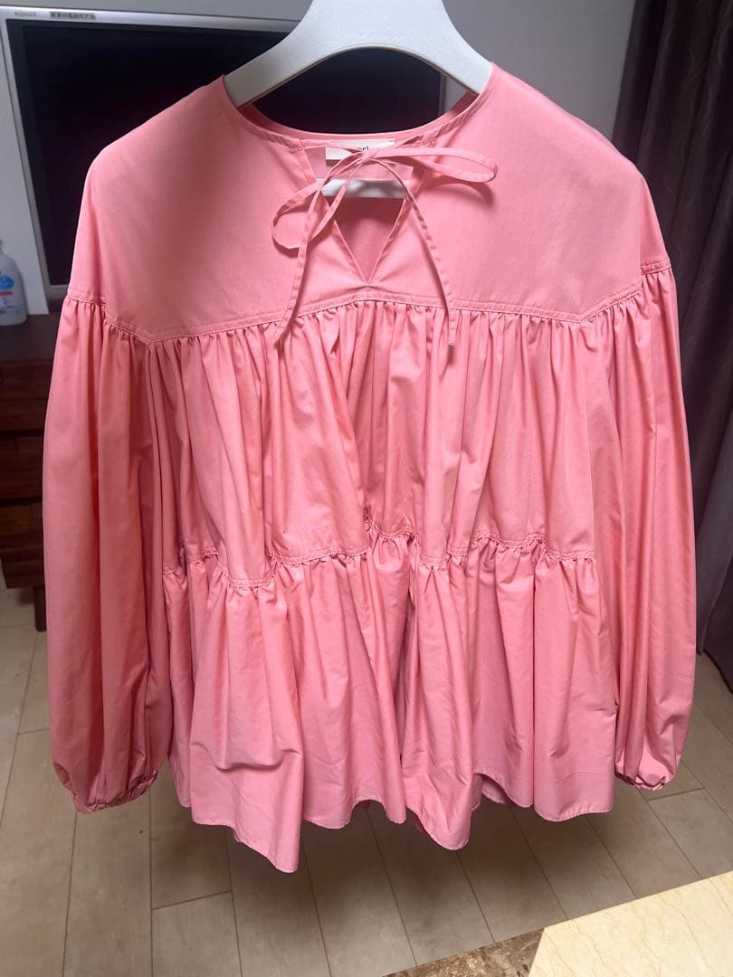 フリル付きオーバーサイズシャツ ピンク Yori