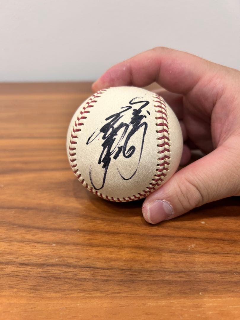 阪神タイガース】直筆サイン入りボール 86 和田豊 - メルカリ