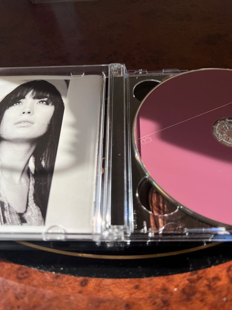 アリス＝紗良・オット『ピクチャーズ』DVD付限定盤 サイン入