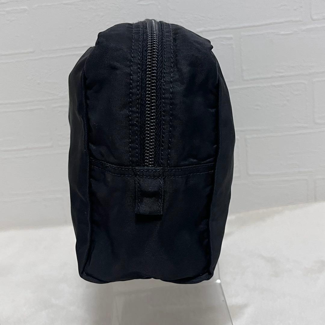 美品✨PRADA プラダ 三角ロゴ ナイロンビッグポーチ クラッチバッグ 黒