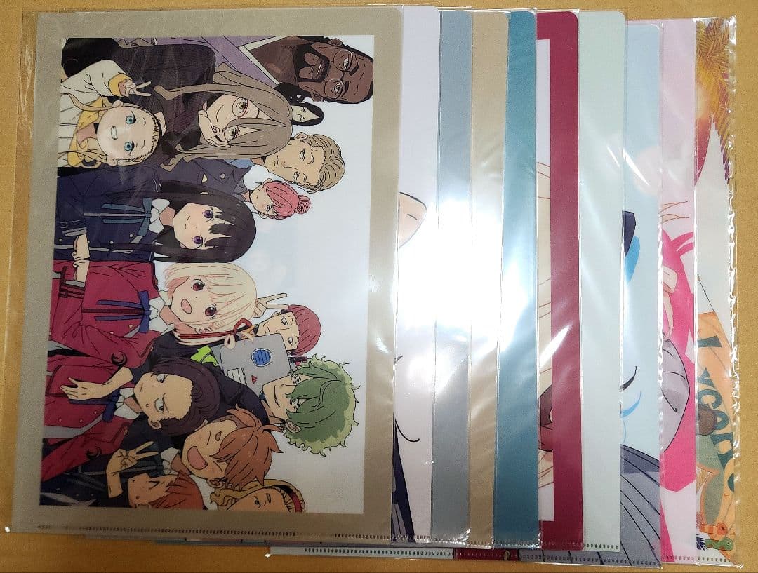 リコリコ展 クリアファイル 全32種コンプリートセット +おまけ - メルカリ