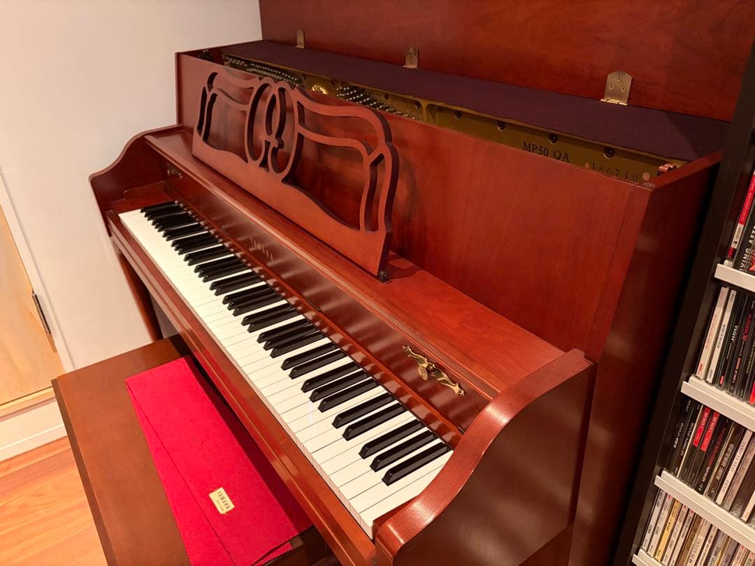 ☆美品綺麗☆USA YAMAHA ヤマハ アップライトピアノ 猫足☆調律回数