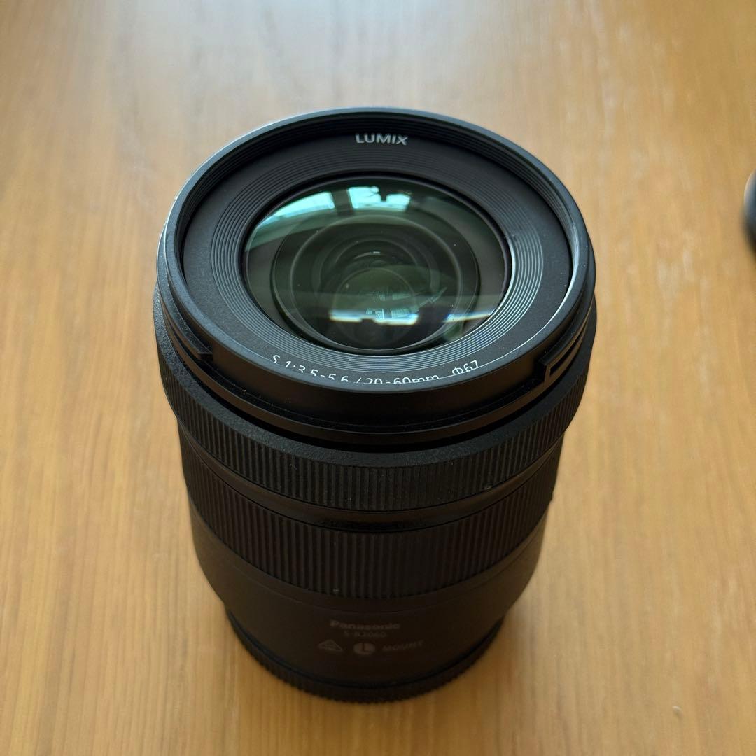 LUMIX S 20-60mm F3.5-5.6 S-R2060 ズームレンズ