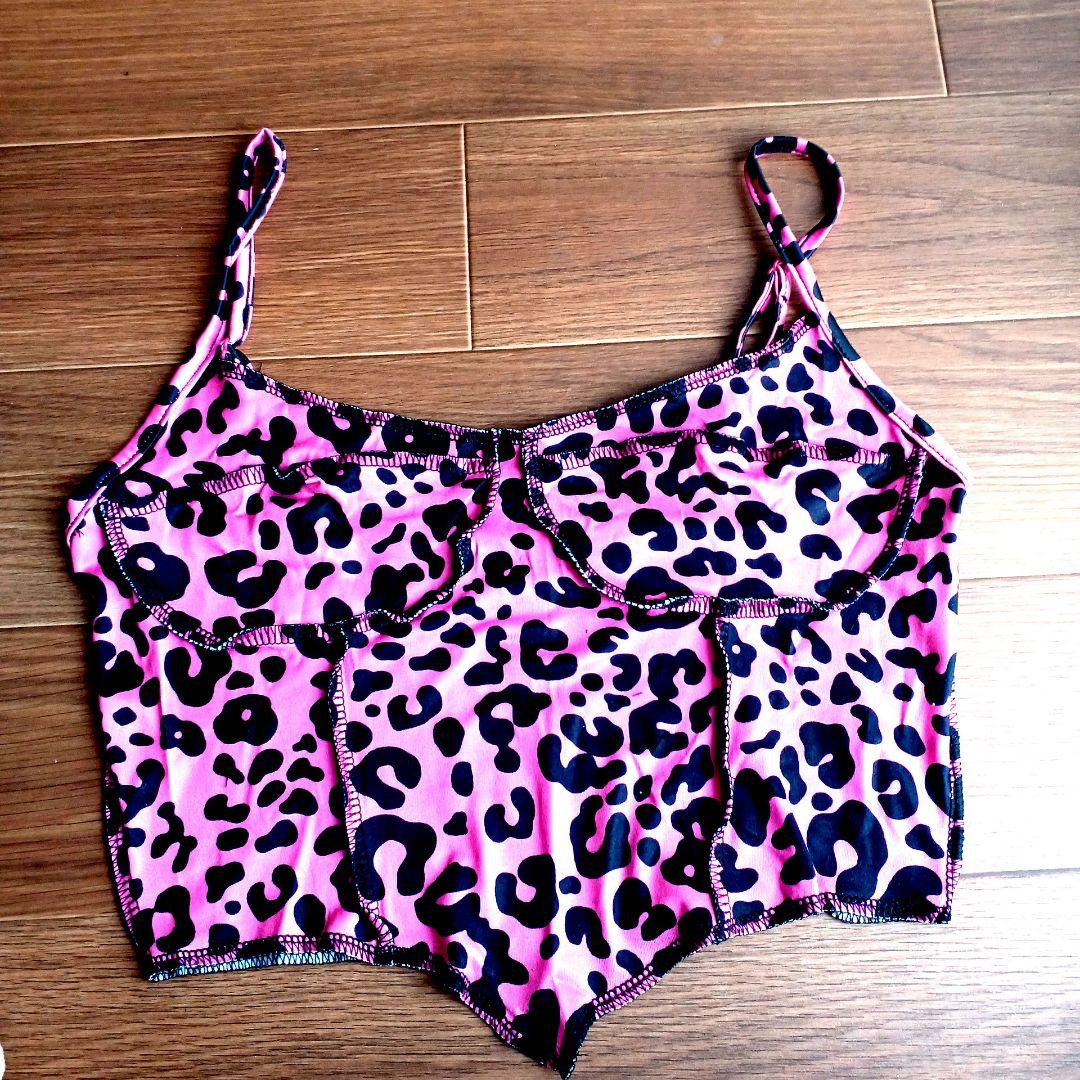 レオパード柄キャミソール ピンクと黒 - メルカリ