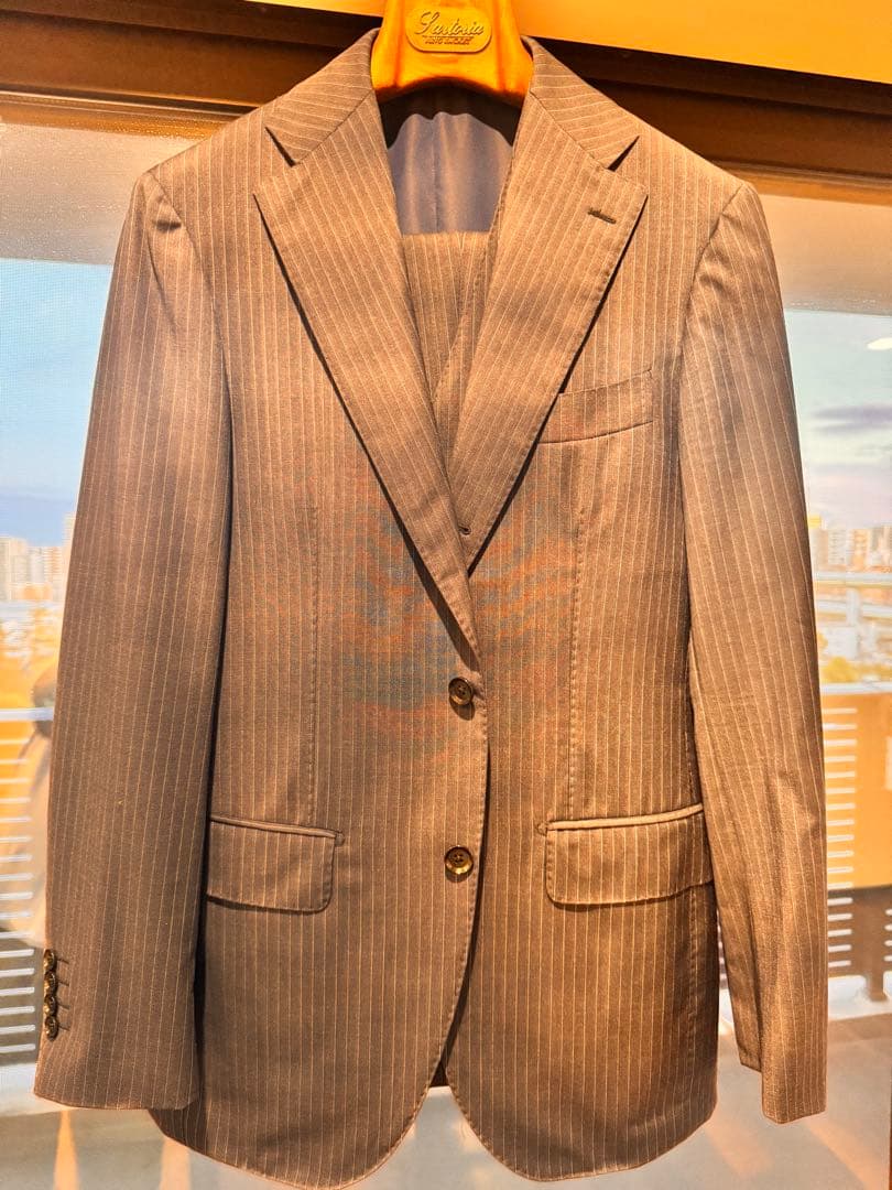 ビームス　ブリッラペルイルグスト　ネイビーストライプ　3Pスーツ サイズ46 洒落者スナップ】Mohair Suits.｜Brilla per il gusto（ブリッラ ペル
