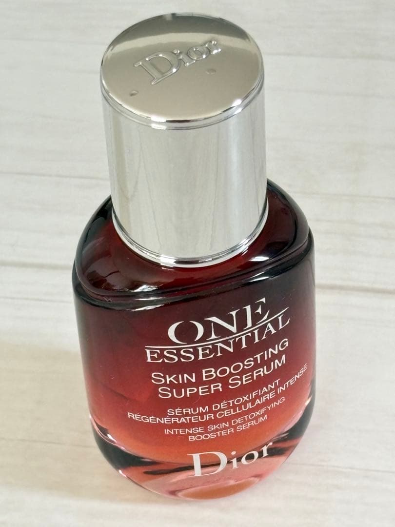 お試し用】 Dior ワンエッセンシャルセラム 美容液 - メルカリ