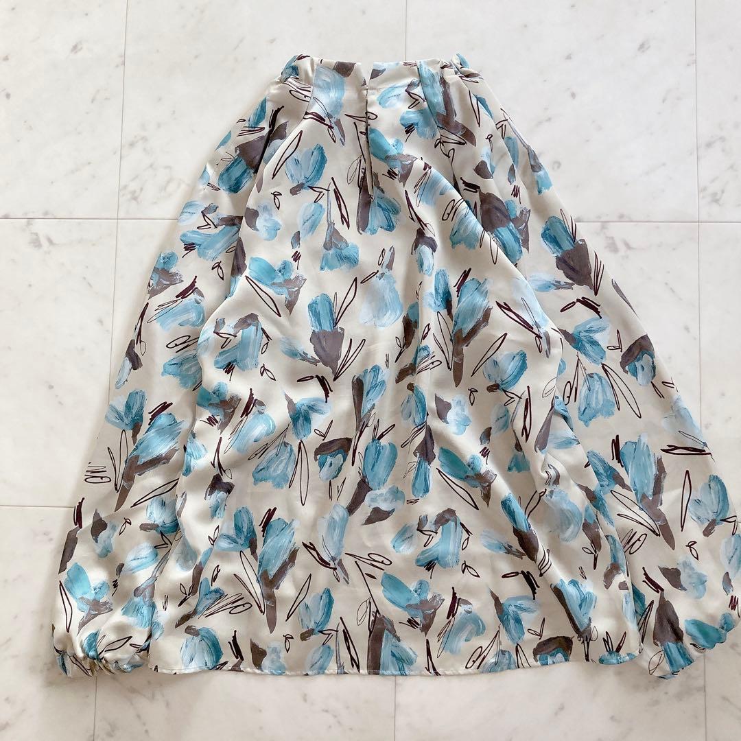 極美品 トゥモローランド ブーゲンビリアプリント ボウタイギャザー