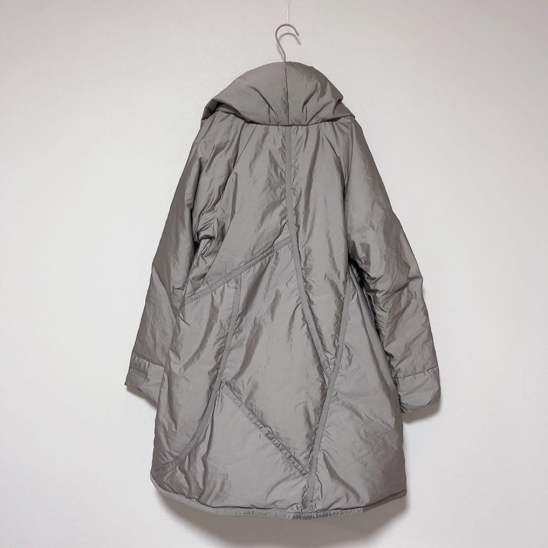 イオコムイオ センソユニコ ハイネックダウンコート シルバー サイズ40