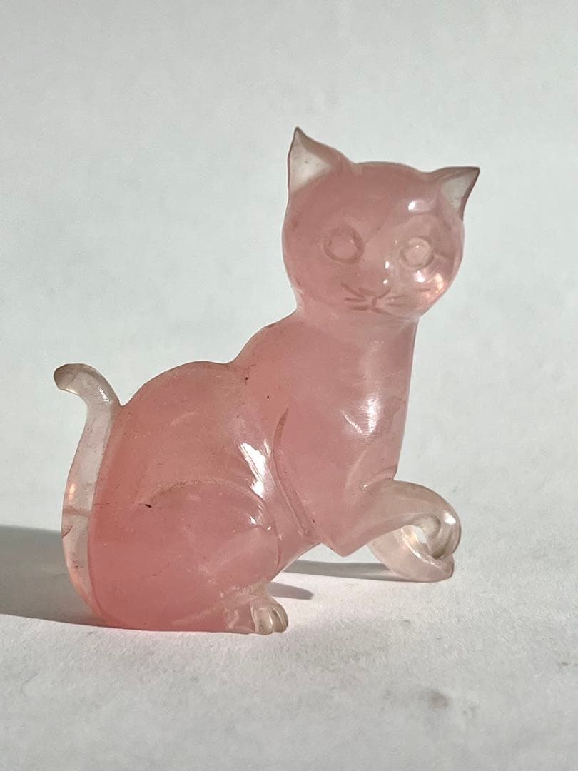 レトロ ねこの彫り物 ローズクォーツ 天然石 こまねこ ビンテージ No.CR-362 天然石 ＜彫刻置物＞ ローズクォーツ 馬 196g 天然石