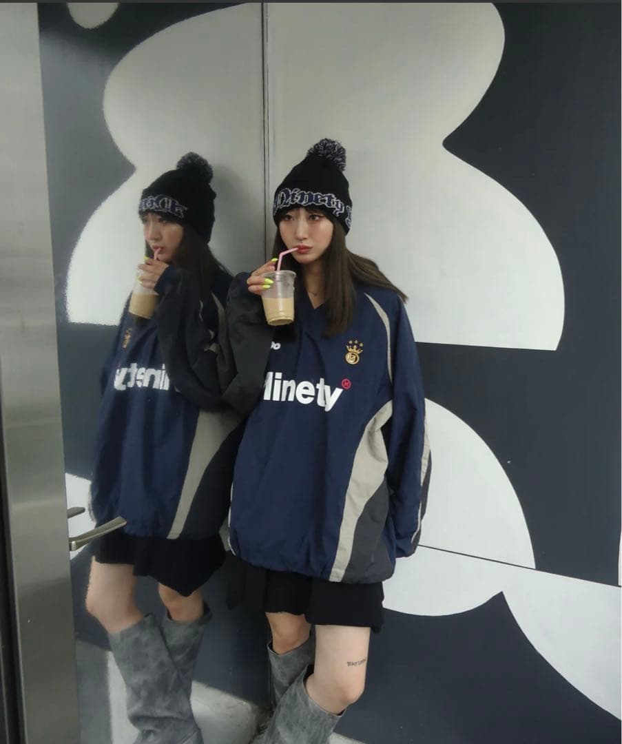 新作！即完売‼️9090 ナイロン プルオーバー ネイビー XL - メルカリ