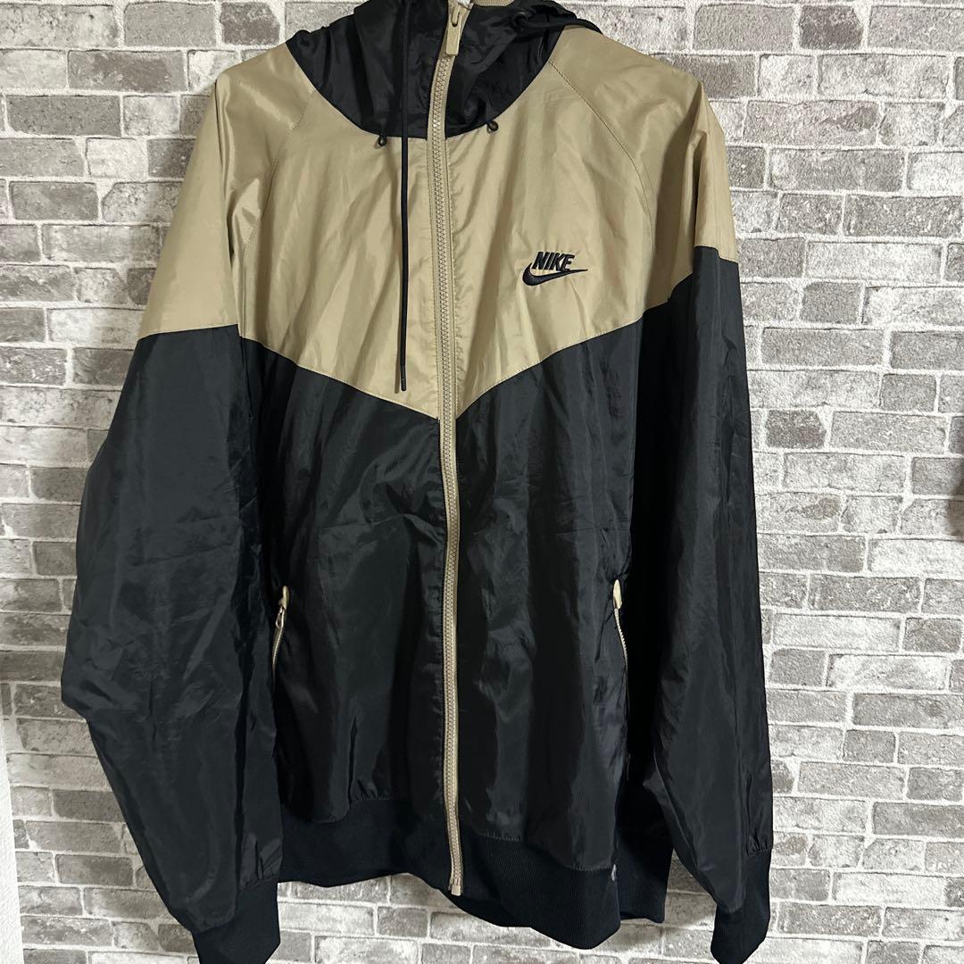 NIKE XL ナイロンジャケット ベージュ・ブラック - メルカリ