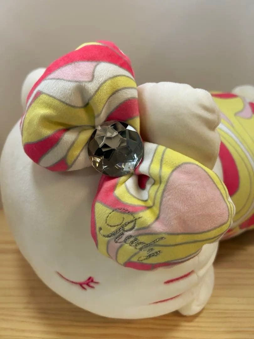 超希少】Rady × ハローキティ コラボ ぬいぐるみ クッション マーブル