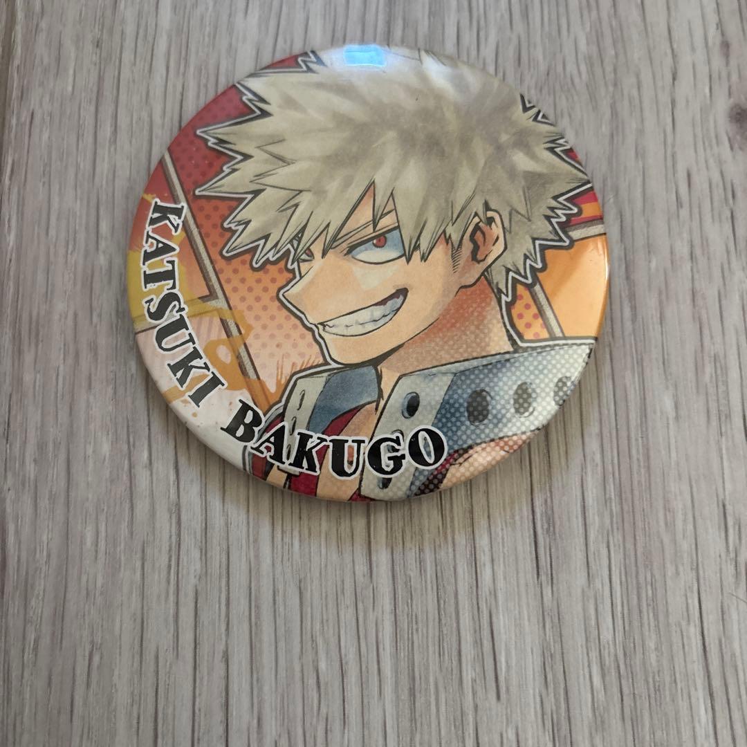 爆豪勝己 原作 原画 缶バッジ - メルカリ