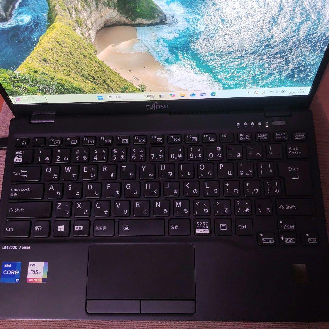 J①富士通 FMVU3401DD U9311/FW - メルカリ