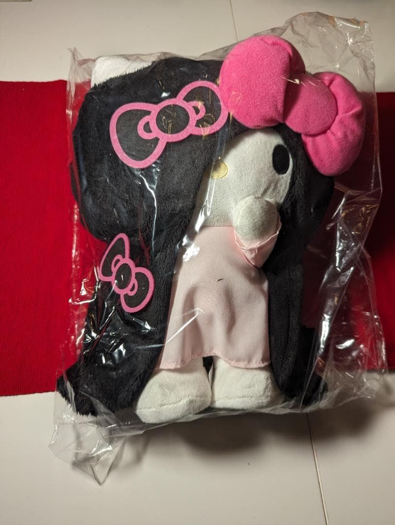 新品 サンリオ限定 貞子3D2×ハローキティ ぬいぐるみ 30cm - メルカリ