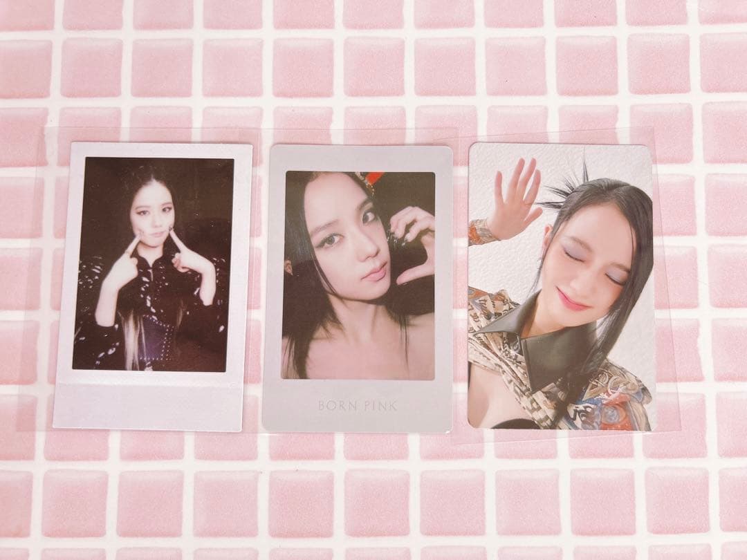 公式】JISOO ジス トレカ - メルカリ