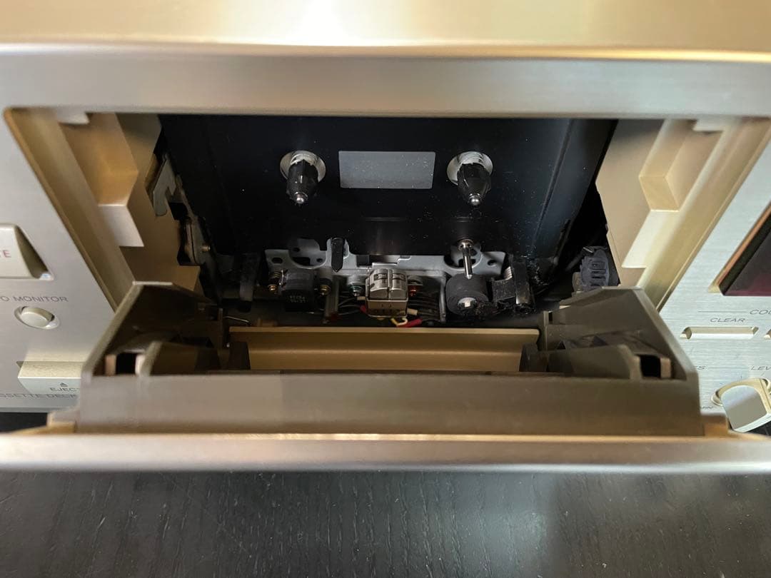 美品】【希少】TEAC V-1050 カセットデッキ ゴールド リモコン付