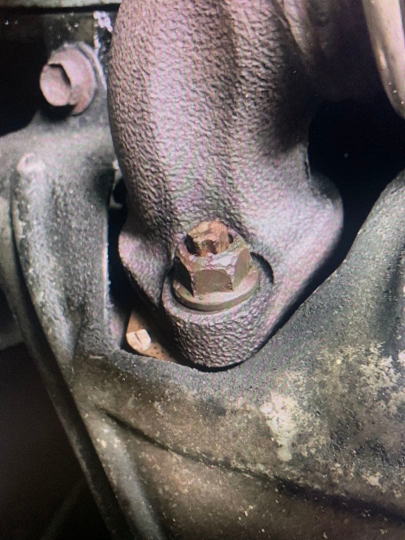 ランクル100ディーゼル egrカッターエキマニ側 ランドクルーザ100