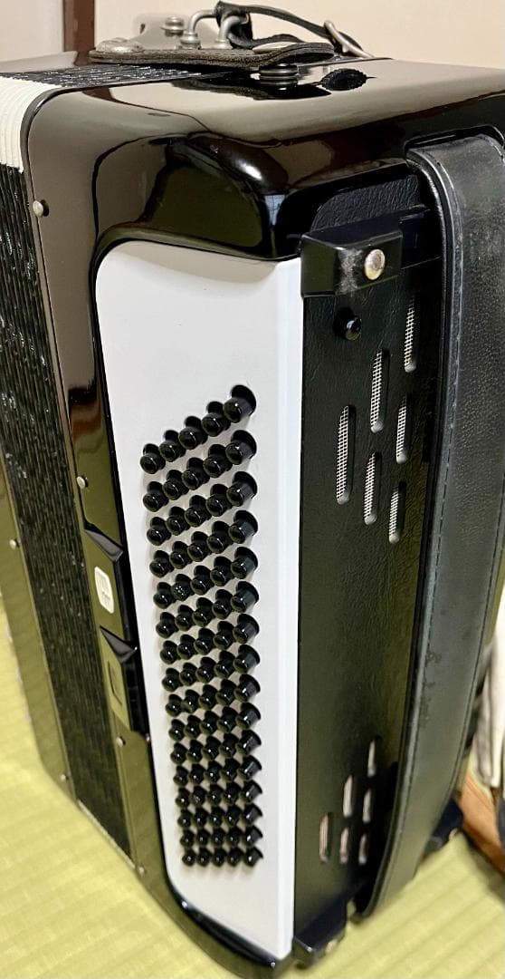 ☆値下げ☆TOMBOトンボ 独奏用アコーディオン J-80 J80☆中古美品