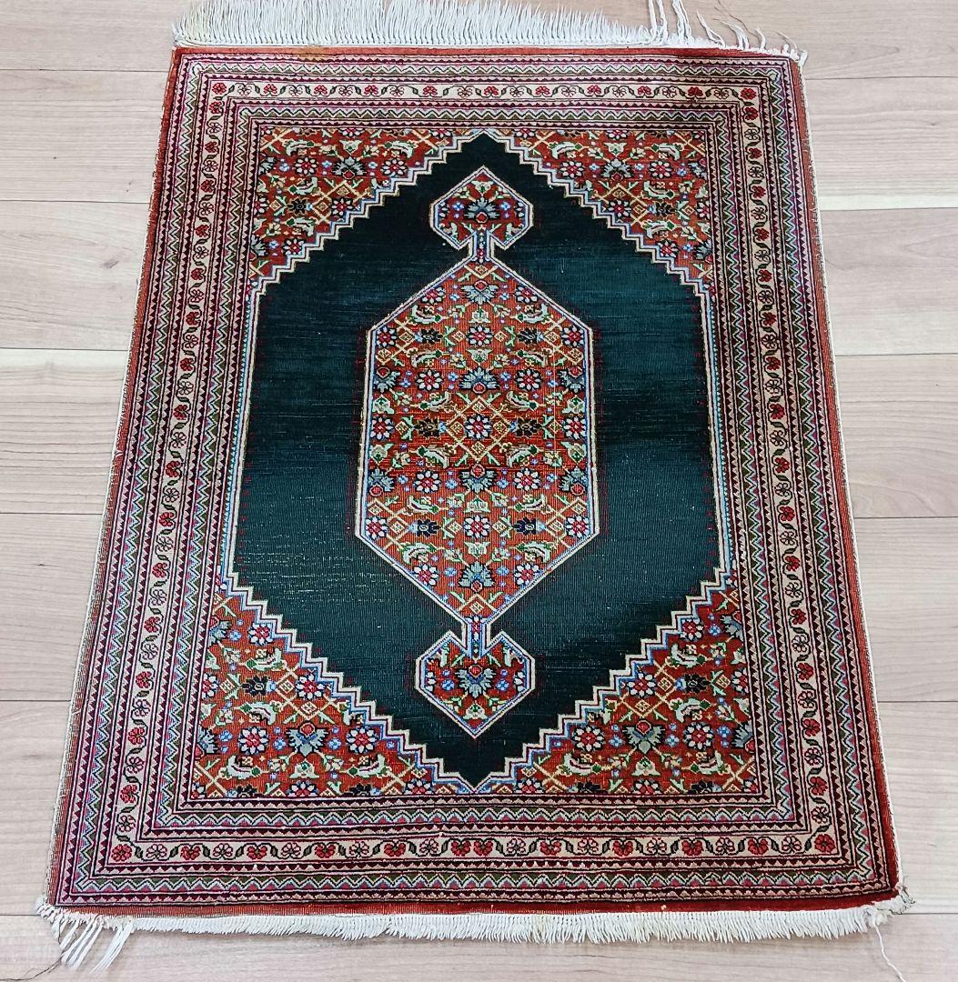 専用Y3250 ペルシャ絨毯 クム産 シルク100% 手織り90万ノット 高級ペルシャ絨毯クム産シルク100％ ノウリ工房 300x203cm（FN-10049