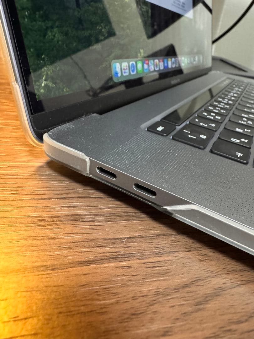 極希少！充放電33回 MacBook Pro16 i9 32GB Sequoia - メルカリ