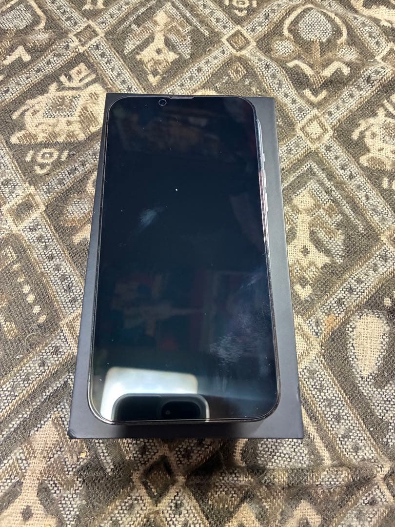 Apple iPhone 13 Pro Maxグラファイト 本体 Amazon.com: Apple iPhone 13 Pro Max, 1TB, Graphite - Unlocked