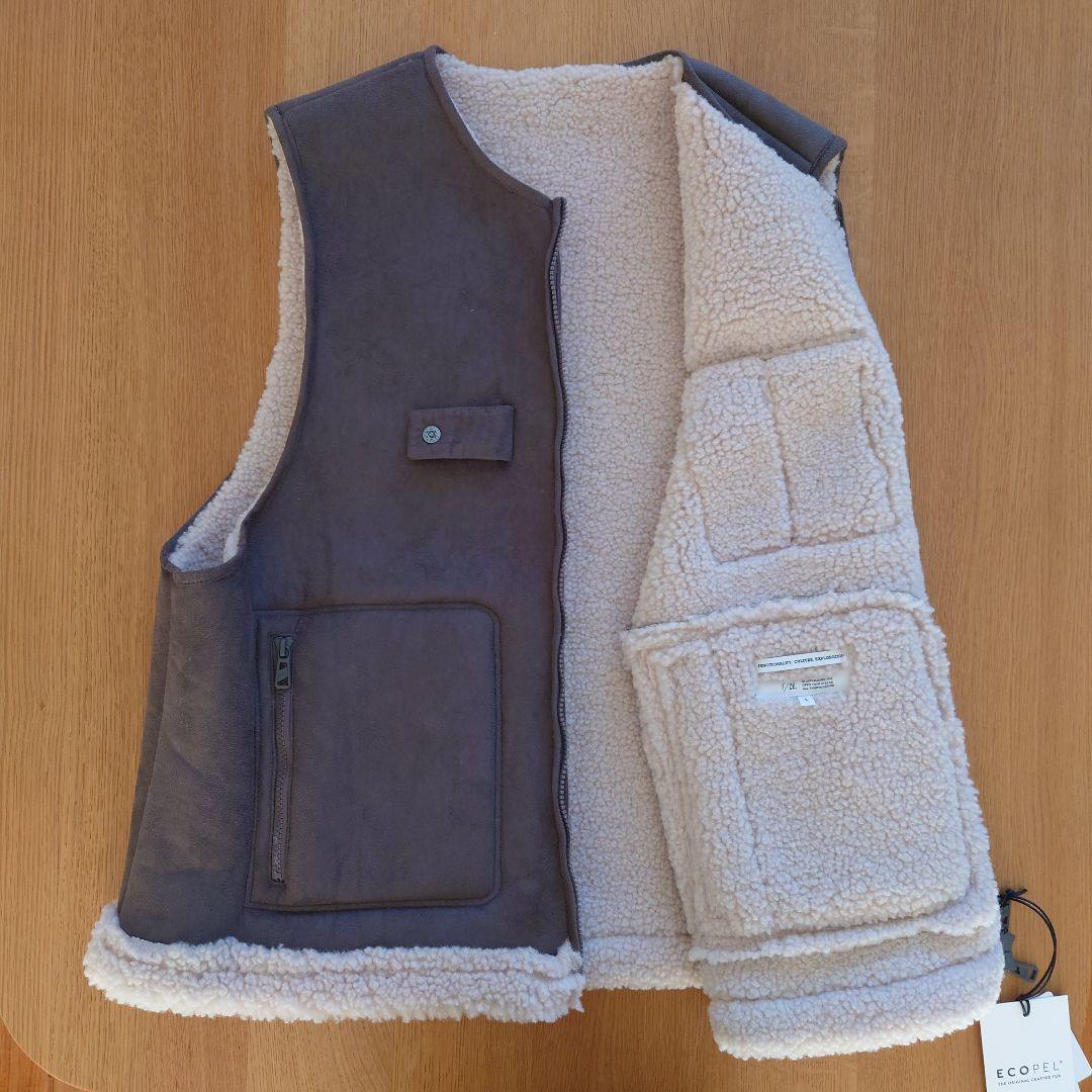 新品】F/CE. FAUX SHEARLING VEST ムートン Lsize - メルカリ
