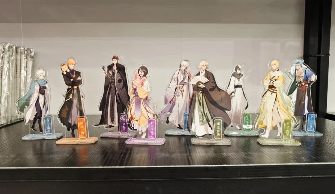 BLEACH 中国 上海 アクリルスタンド 平子真子 - メルカリ