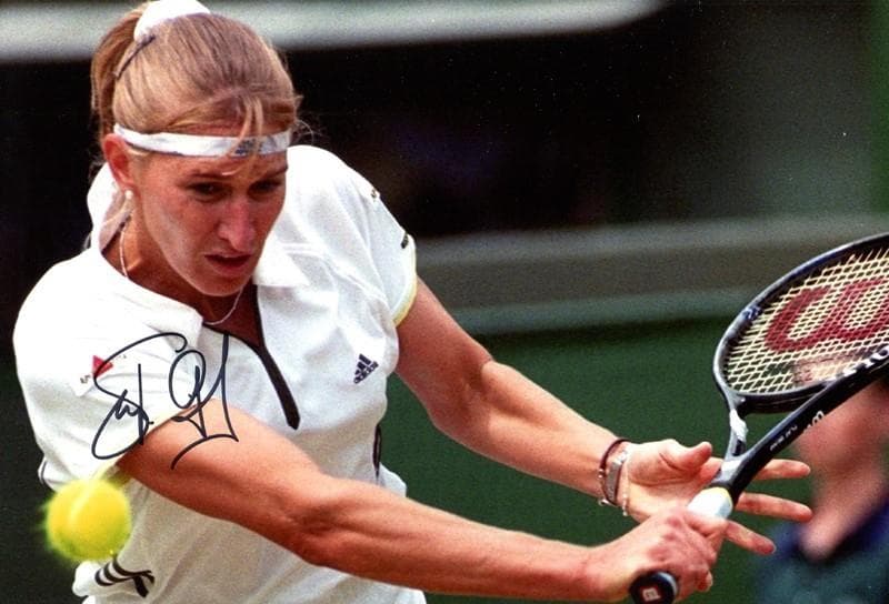 女王 テニス シュテフィ・グラフ 証明書付き 直筆サイン入りフォト