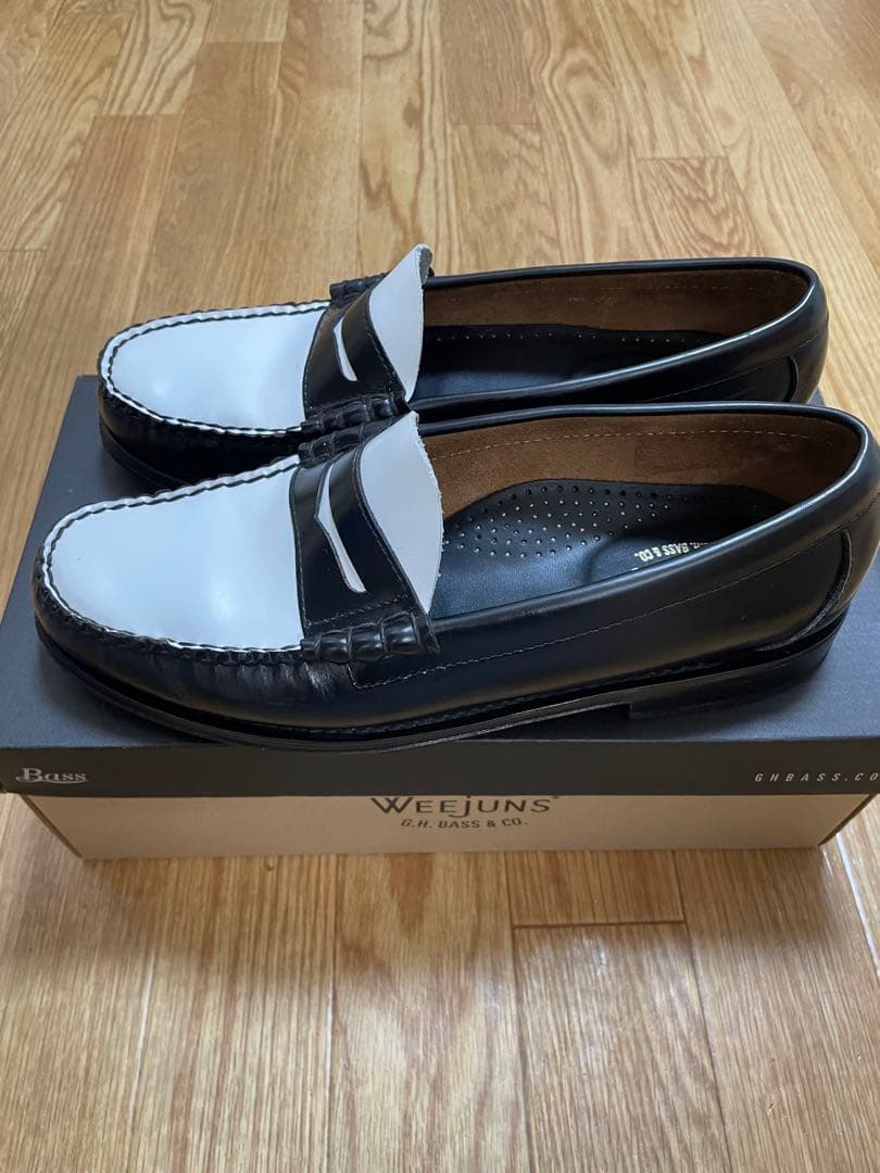 G.H.BASS Weejuns ペニーローファー 白黒