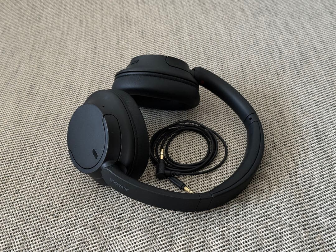 【美品】SONY WH-CH720N ブラック Amazon.com: Sony WH-CH720N-BLACK Noise Canceling Headphones with